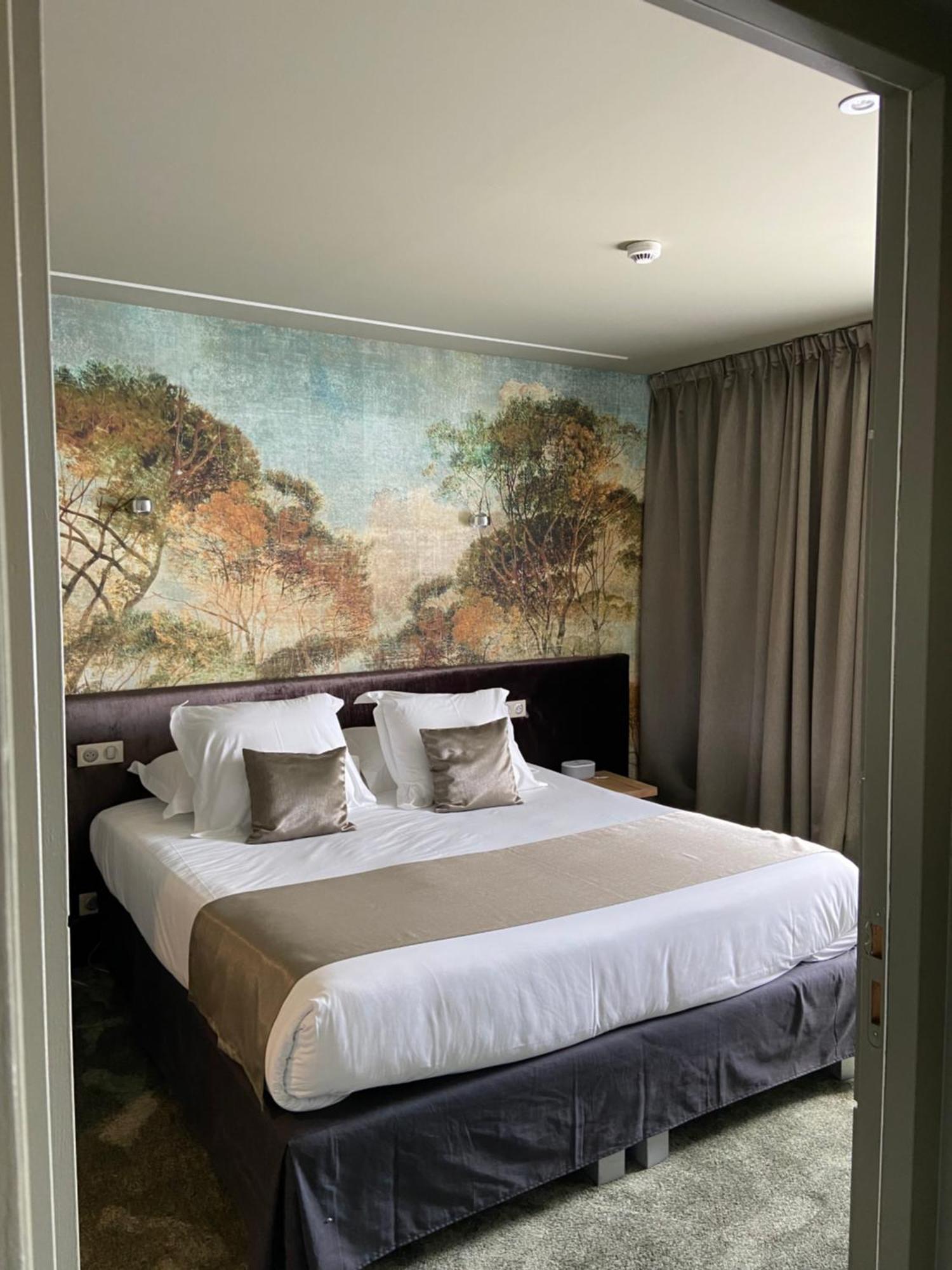 Logis Hotel Et Spa Chez Camillou Aumont-Aubrac Exteriör bild